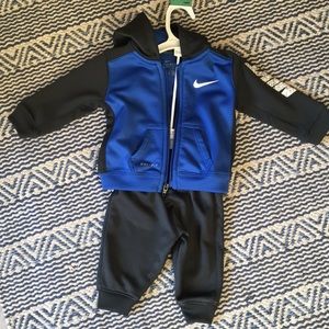 NWOT Nike sweat suit.  Jacket and pants.  3-6 mos.